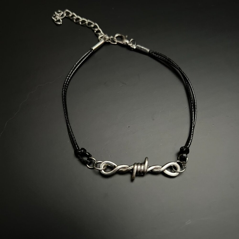 ⛓️ Handcrafted Edge by Designs by Forte ⛓️ - Picture 4 of 5